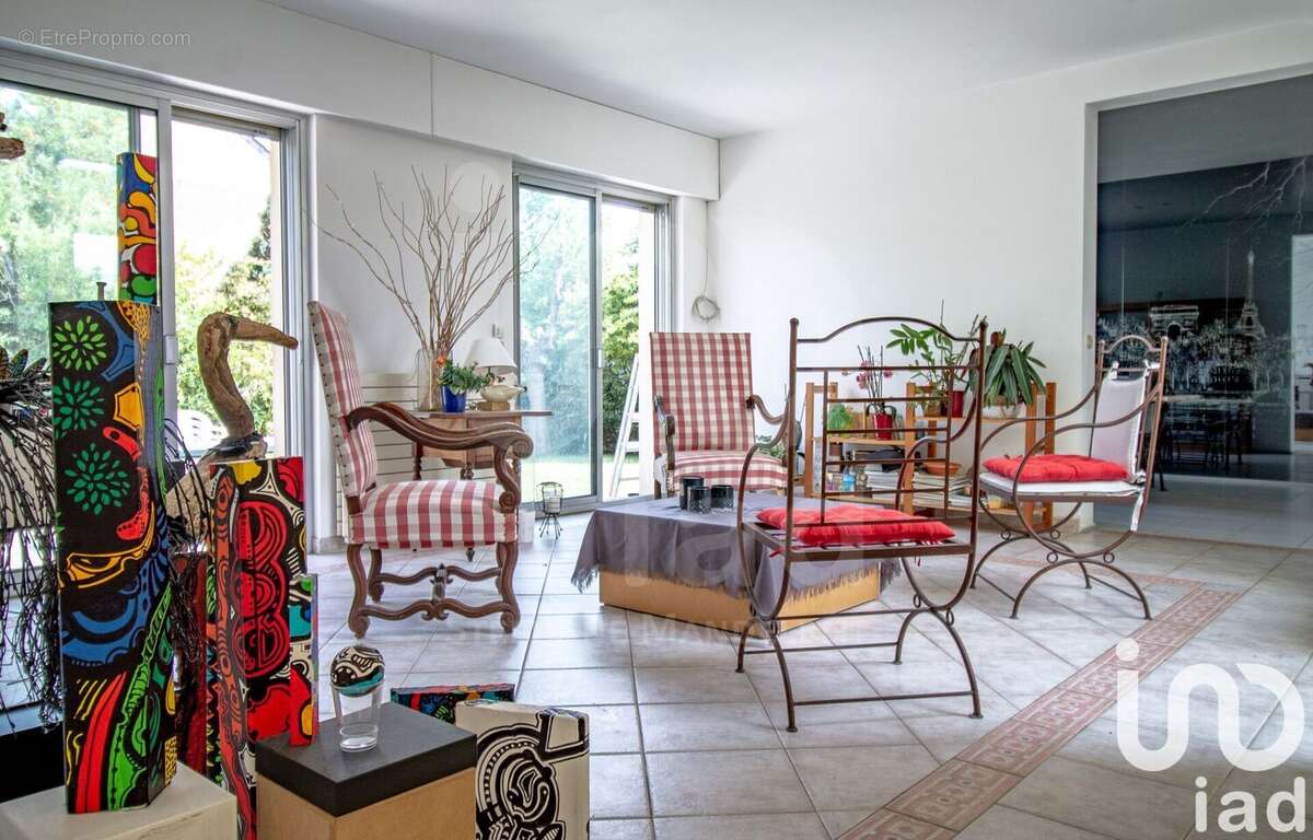 Photo 5 - Maison à SAINT-MAUR-DES-FOSSES