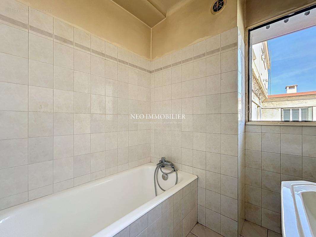 Appartement à LYON-6E