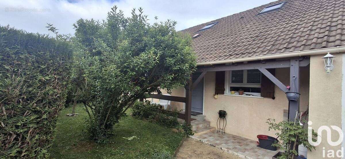 Photo 1 - Maison à VEMARS