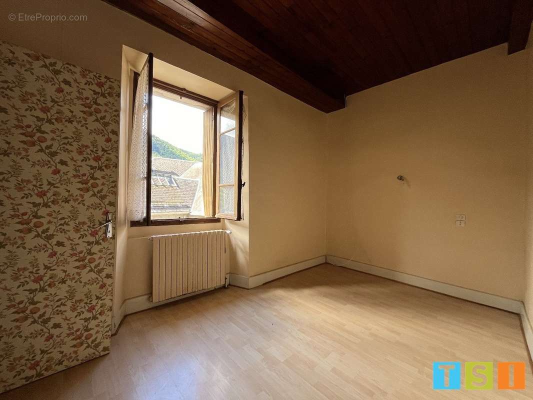 Maison à BAGNERES-DE-LUCHON