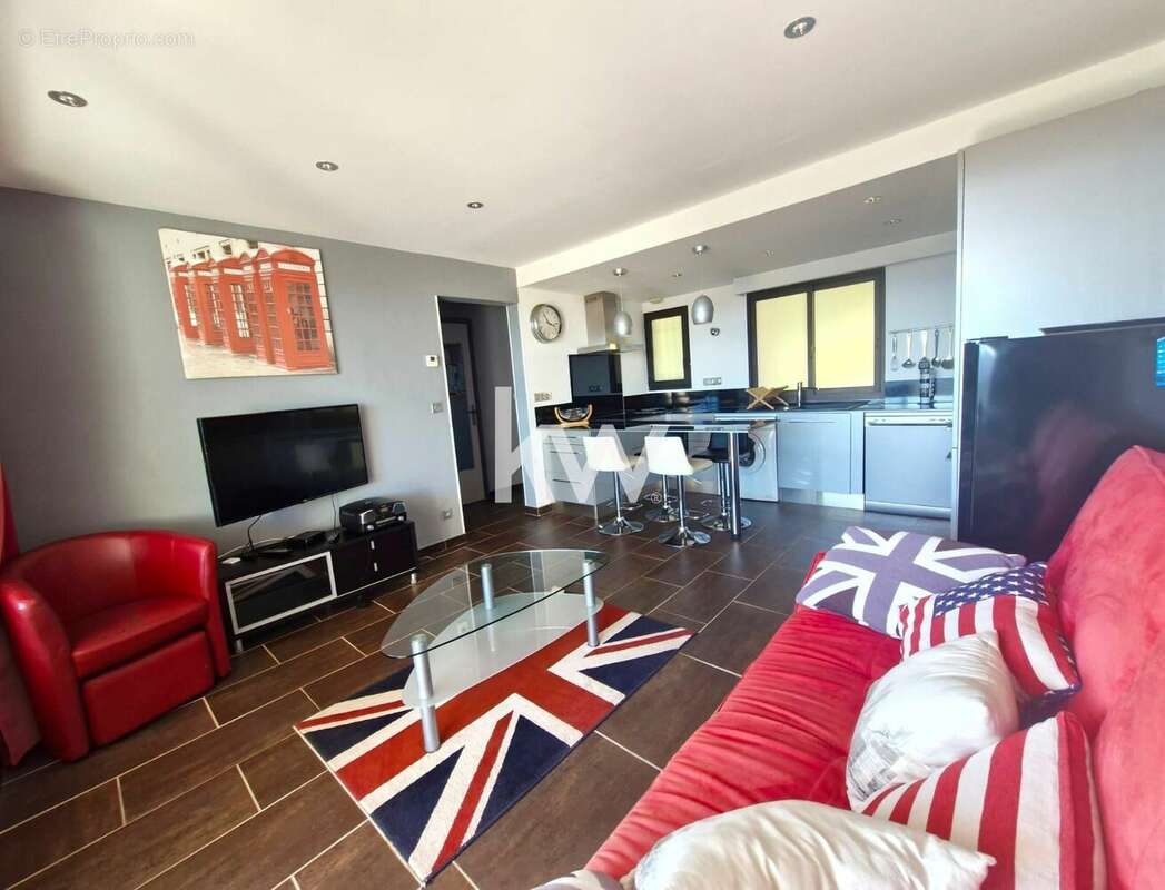 Appartement à MANDELIEU-LA-NAPOULE