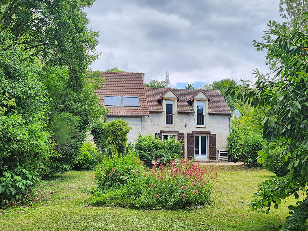 Maison à GALLARDON