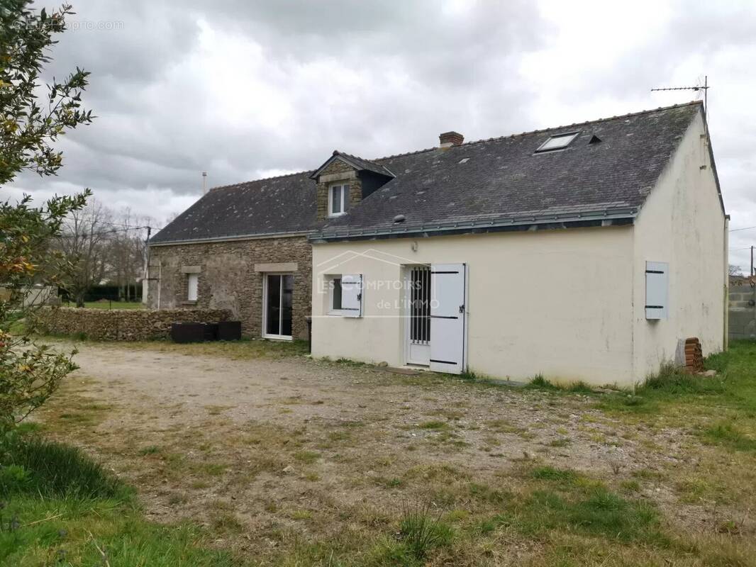 Maison à PRINQUIAU