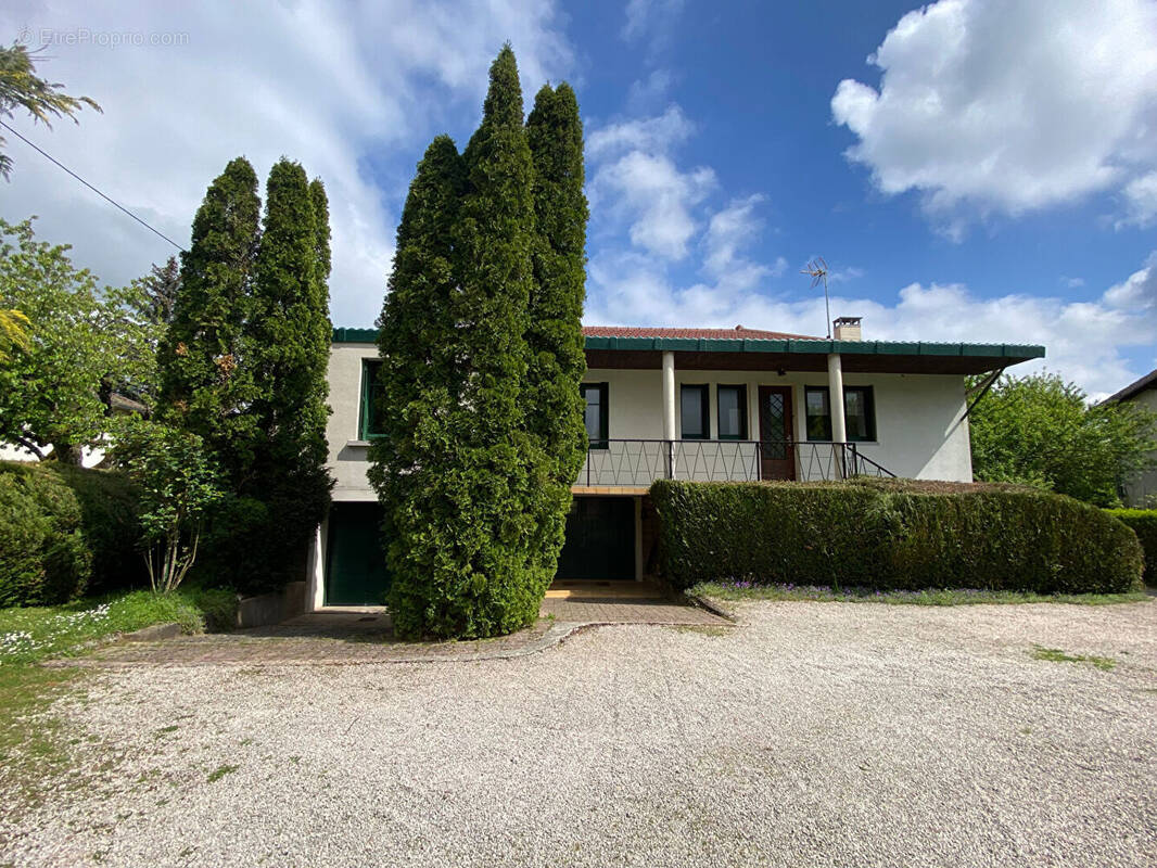 Maison à TOURNUS