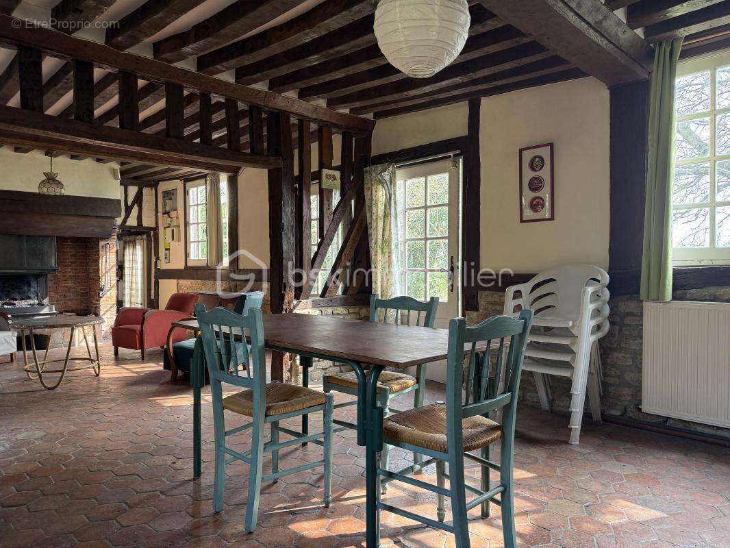 Maison à CAMBREMER