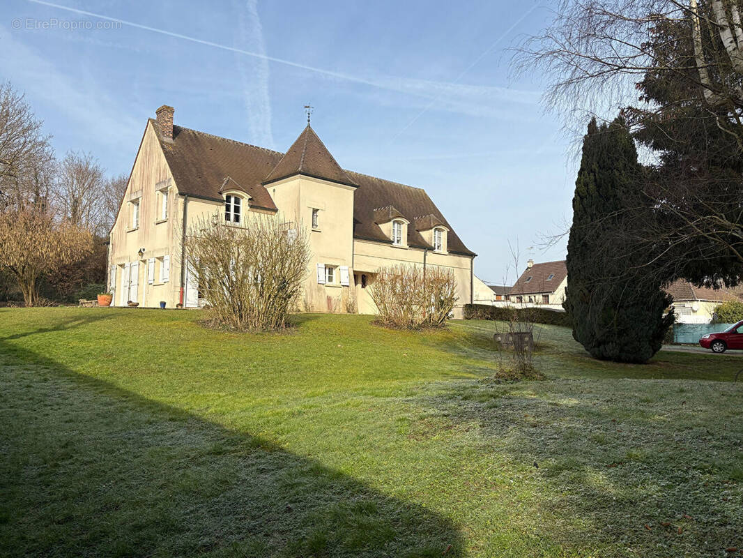 Maison à NANTEUIL-LE-HAUDOUIN