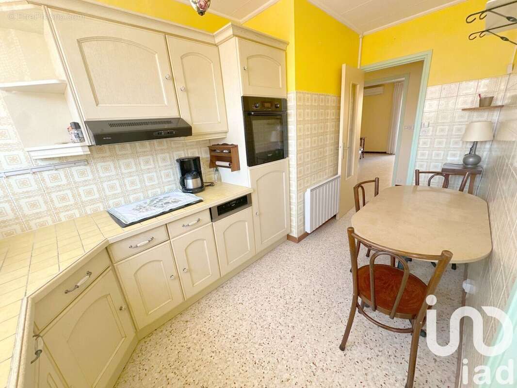 Photo 4 - Appartement à PUGET-SUR-ARGENS
