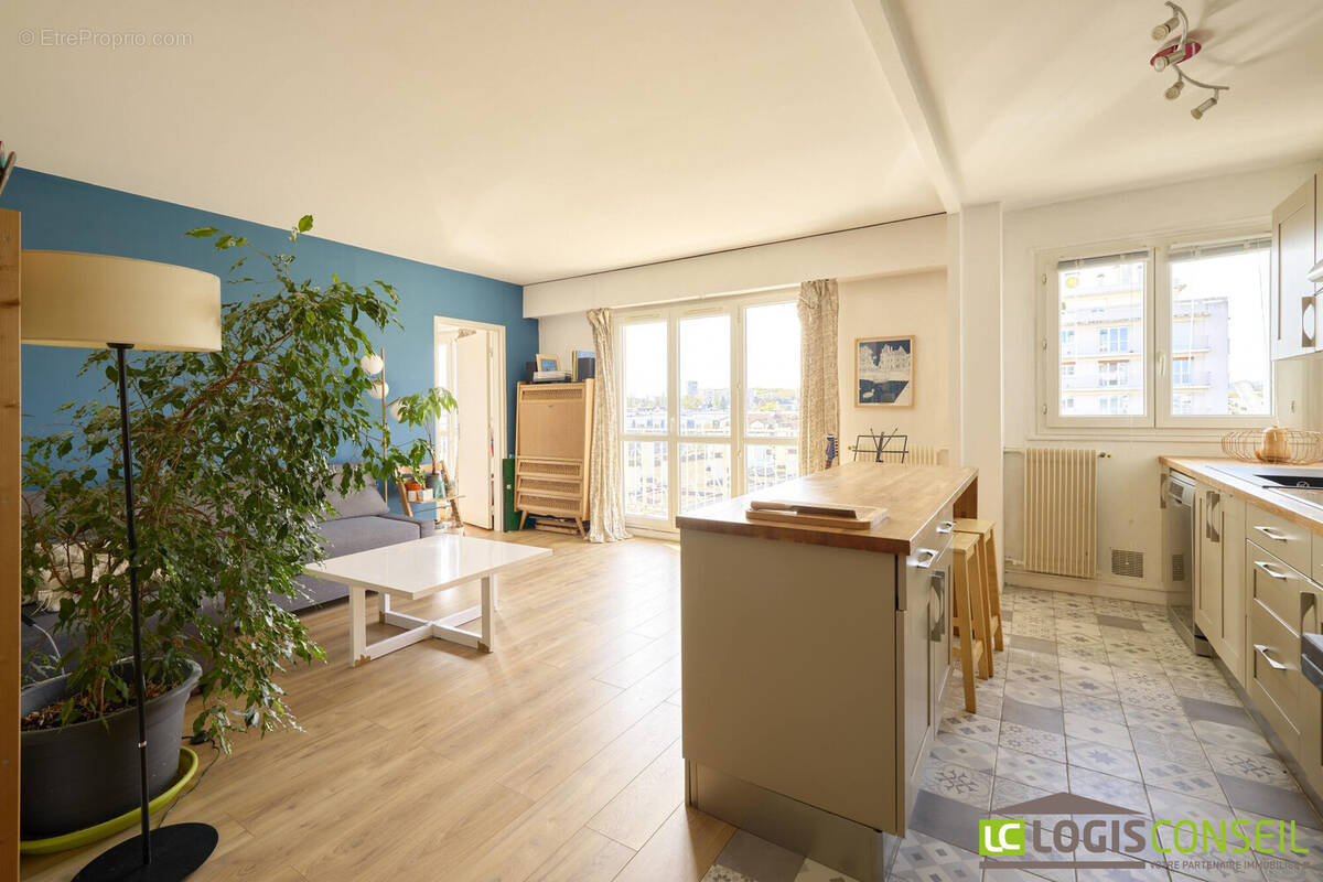 Séjour / Cuisine - Appartement à ANTONY