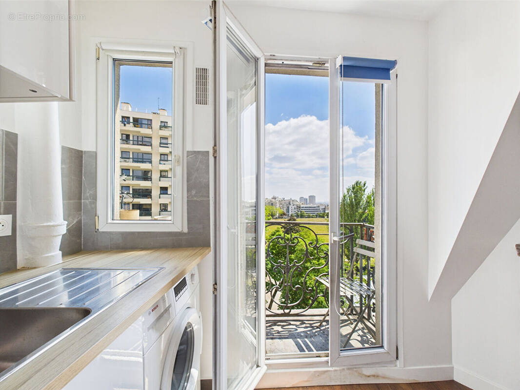 Appartement à PARIS-20E