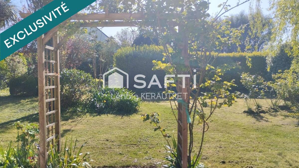 Photo 1 - Maison à SANTEC