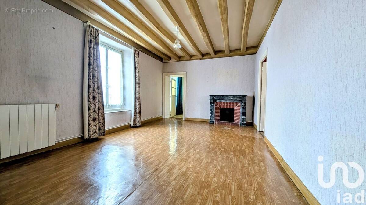 Photo 1 - Maison à CONNERRE