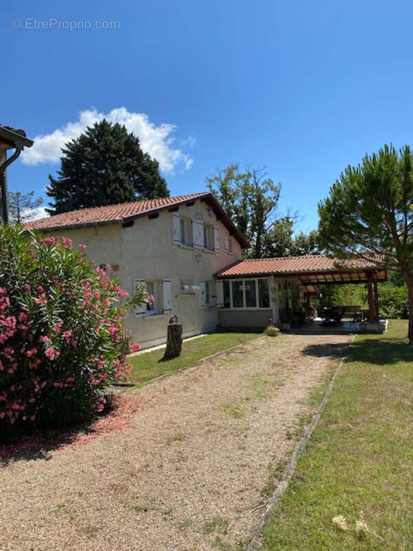 Maison à PUYLAURENS