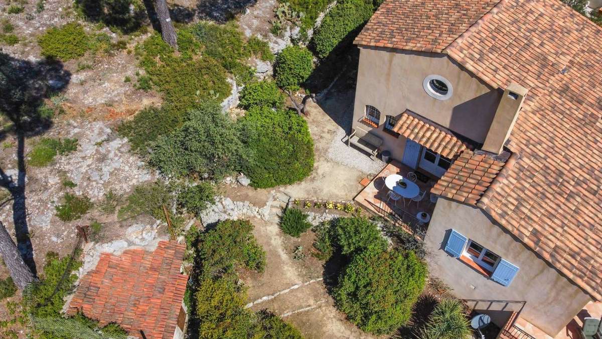 Maison à LA CADIERE-D&#039;AZUR