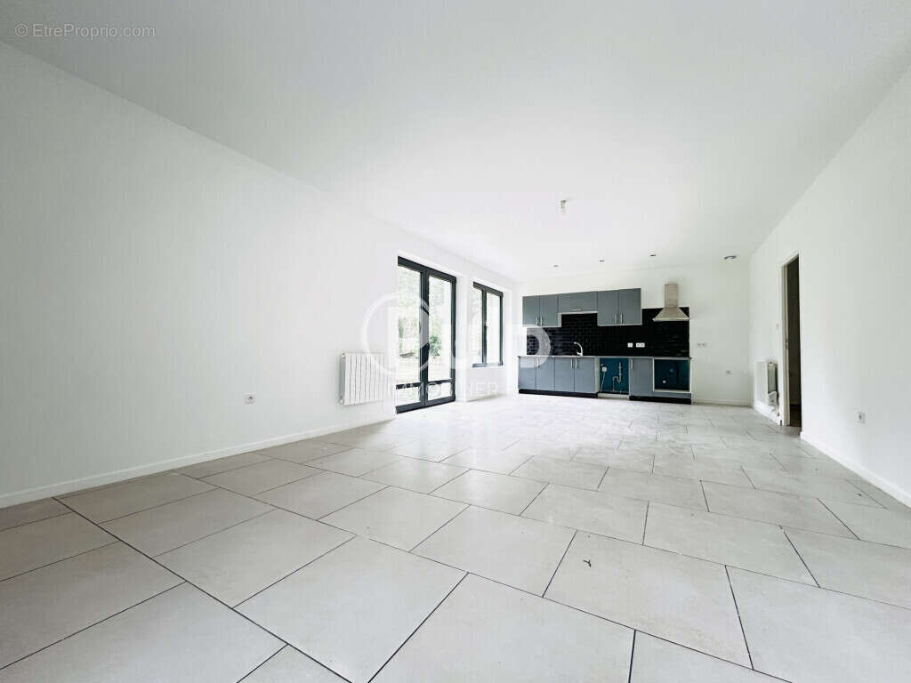 Appartement à MAZINGARBE