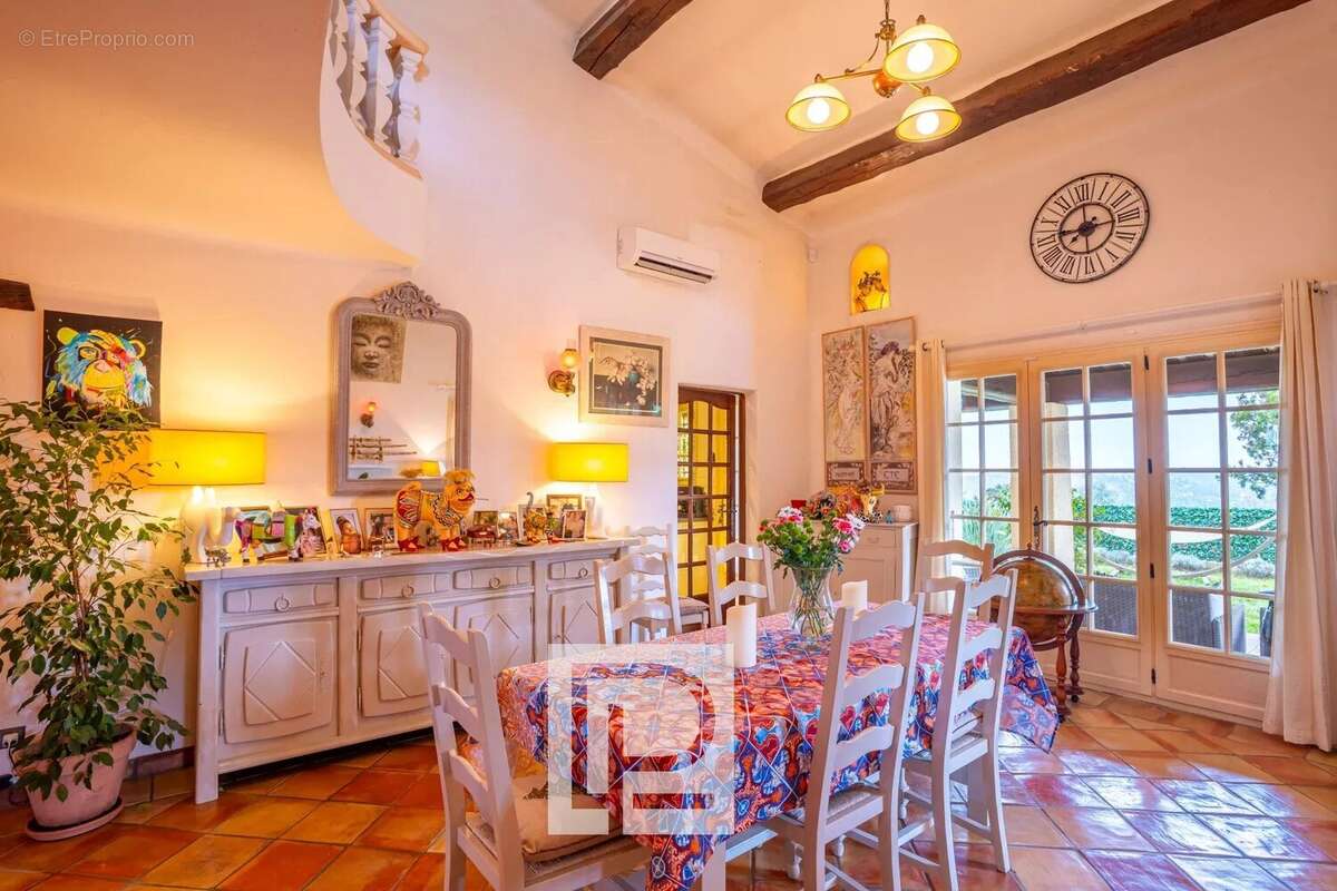 Maison à GRASSE
