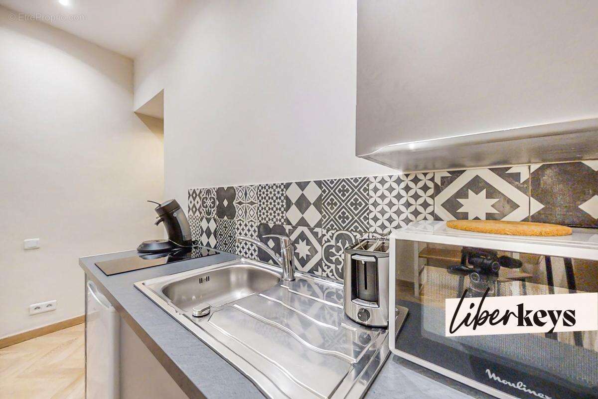 Appartement à MARSEILLE-2E