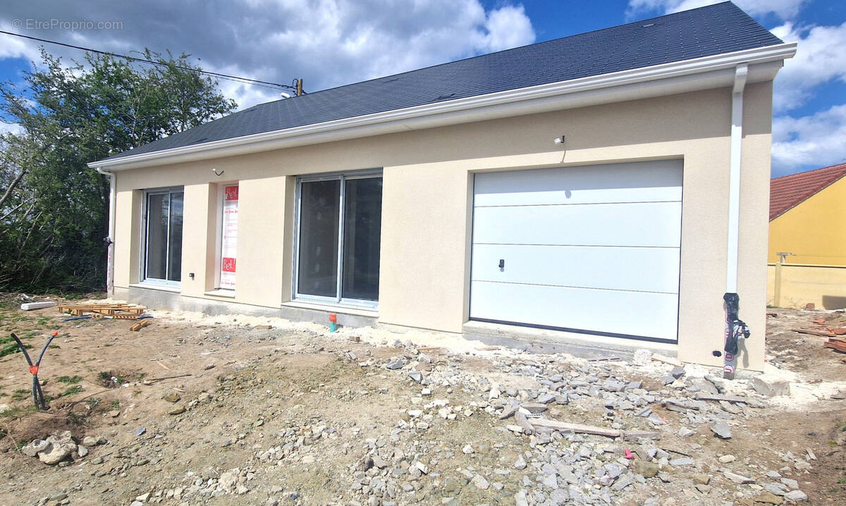 Maison à GRANDCAMP-MAISY