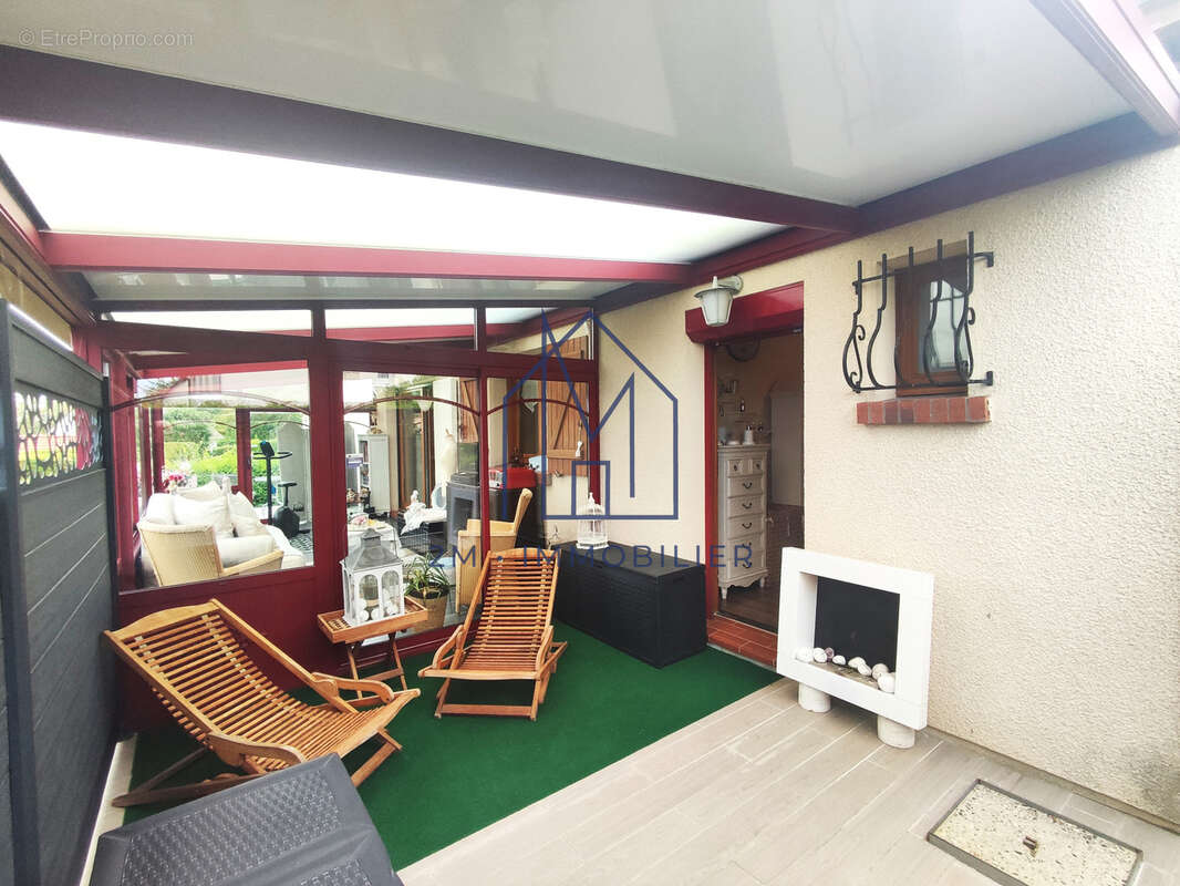 Maison à EU