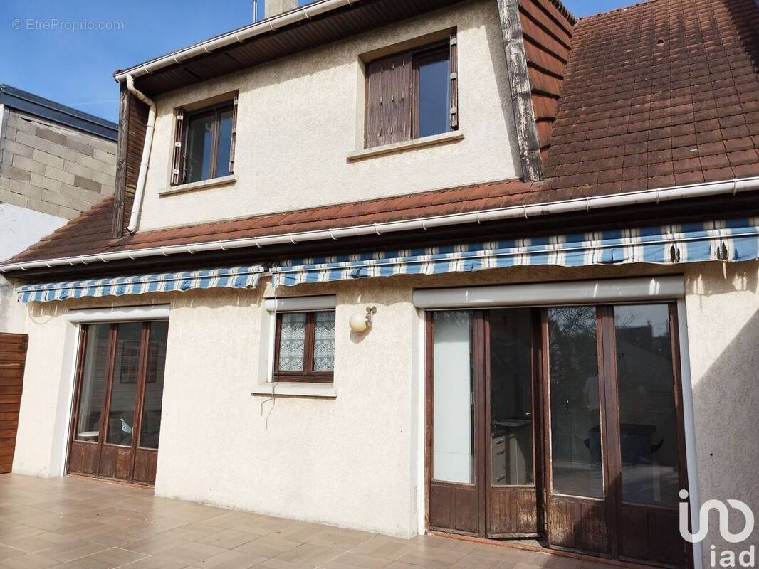 Photo 1 - Maison à GAGNY