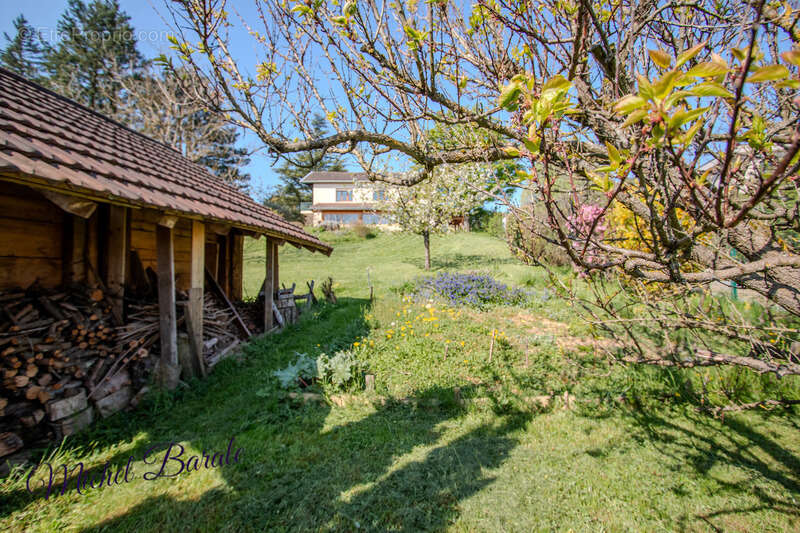 Maison à DARDILLY