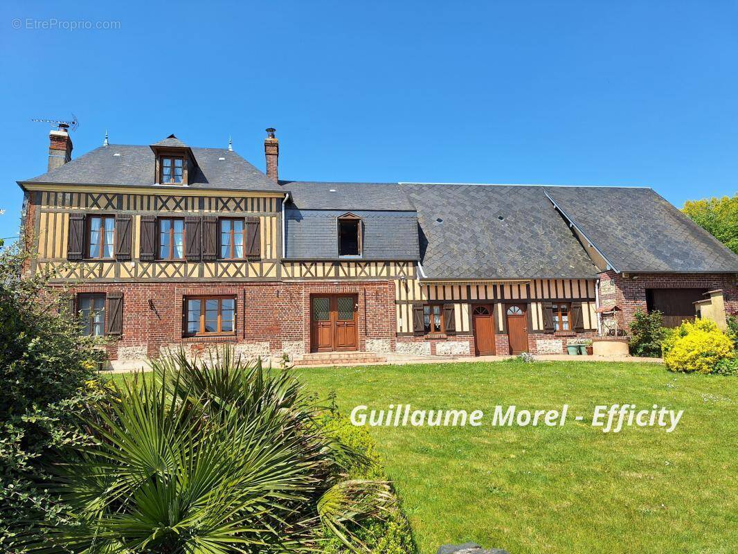 Maison à BEUZEVILLE-LA-GRENIER