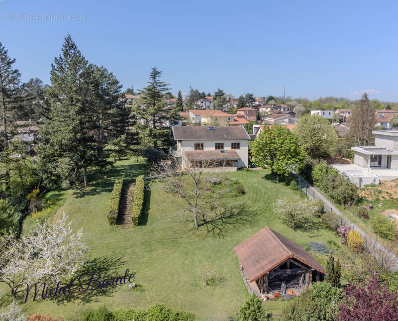 Maison à DARDILLY