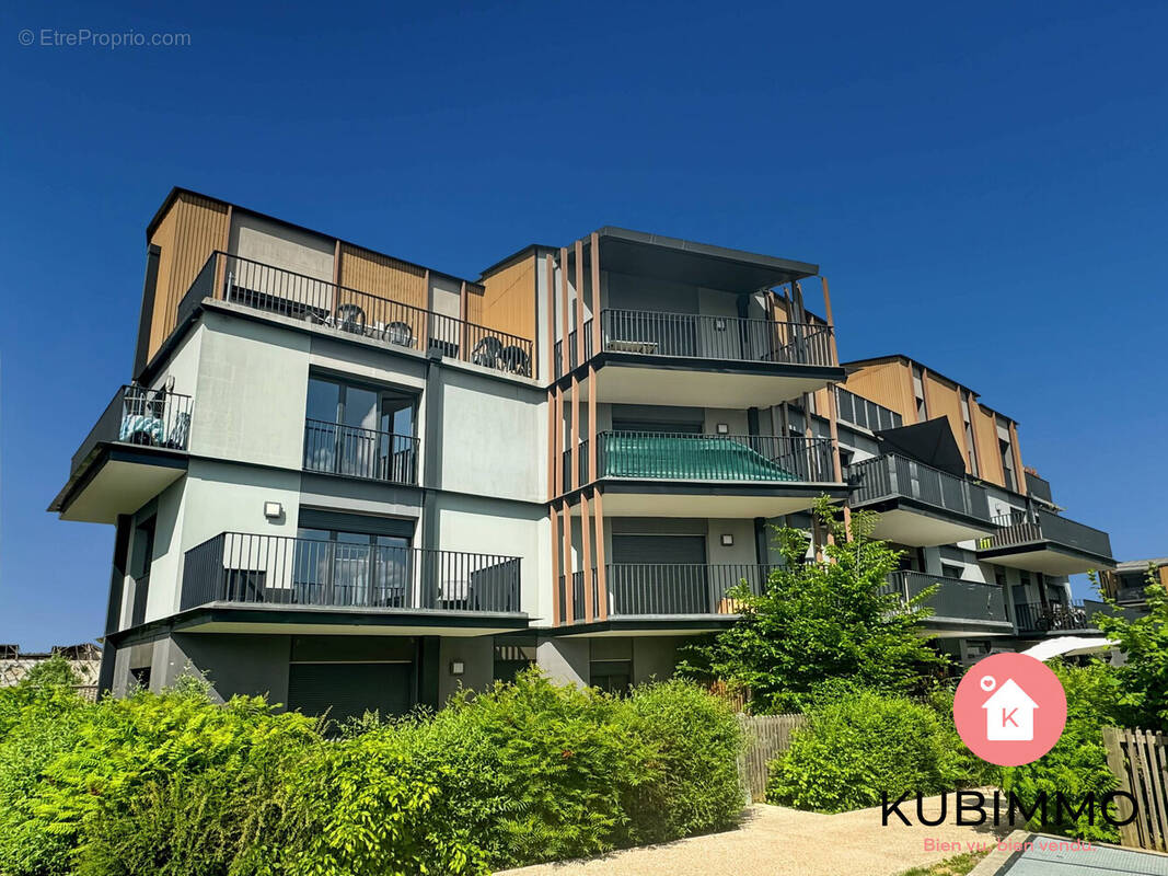 Appartement à BUSSY-SAINT-GEORGES