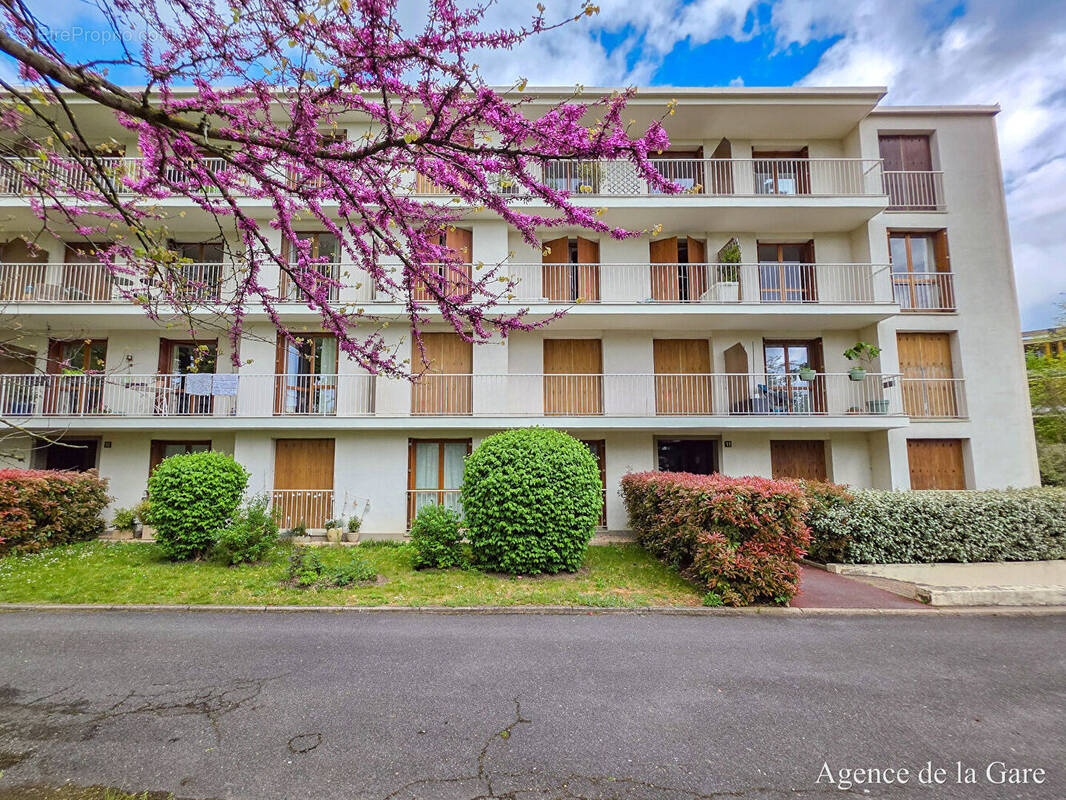 Appartement à MAISONS-LAFFITTE