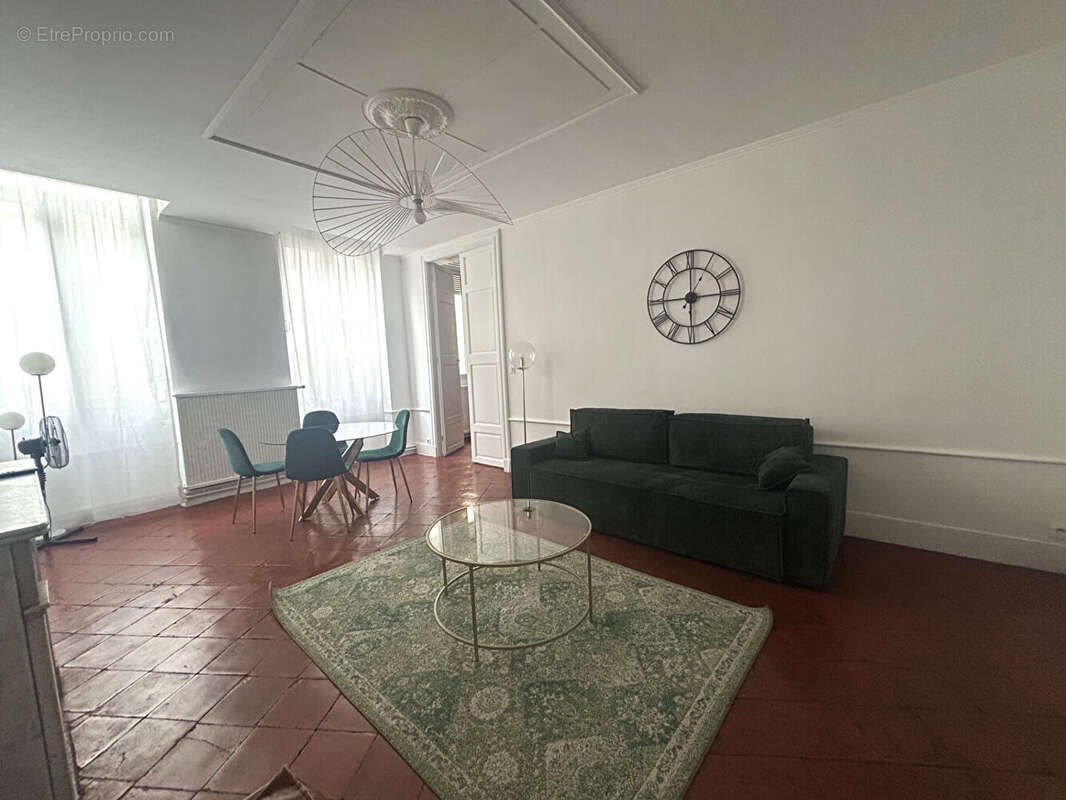 Appartement à CARCASSONNE
