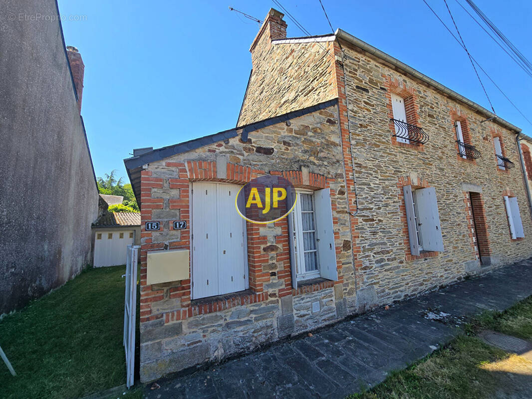 Maison à LANGON