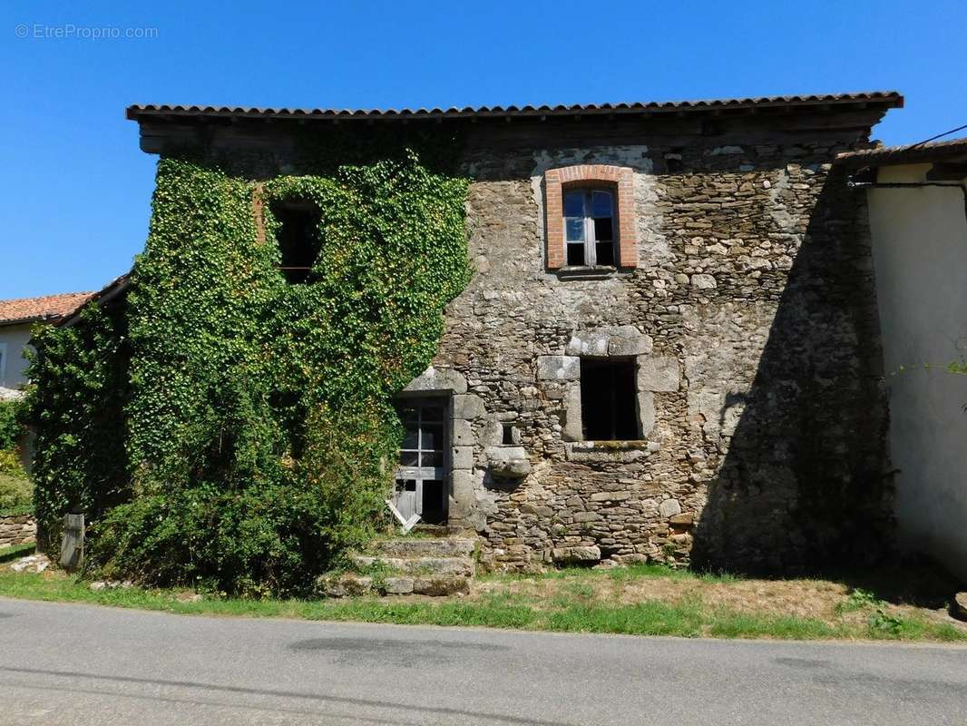 Maison à SAINT-MATHIEU
