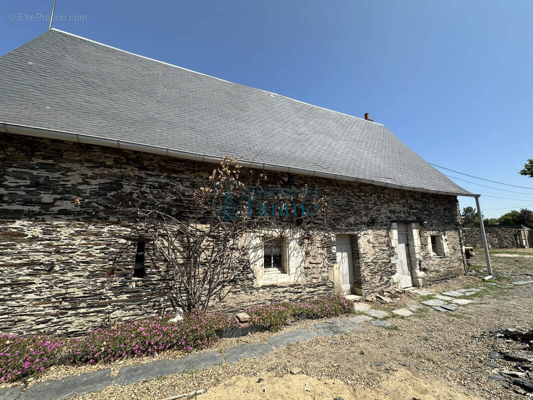 Maison à LES PONTS-DE-CE