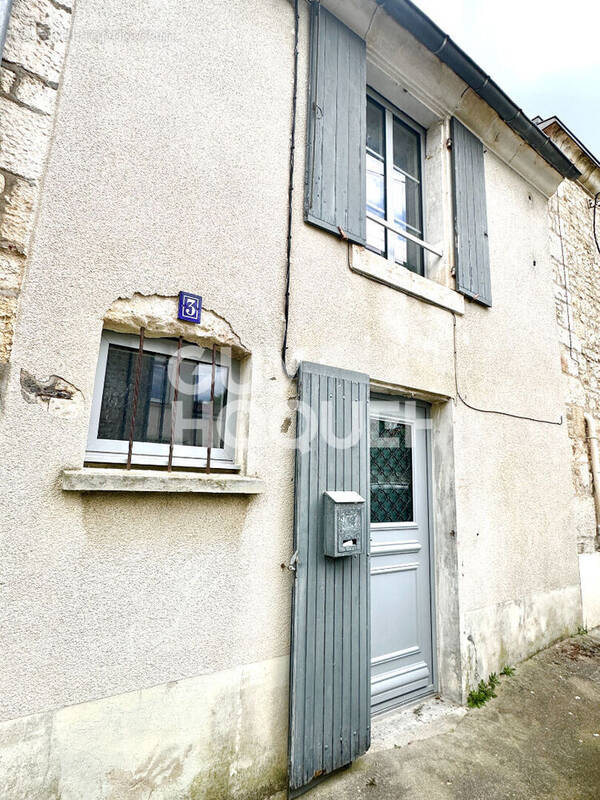 Maison à FONTENAY-LE-COMTE