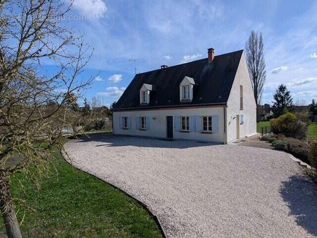 Maison à BOISCOMMUN