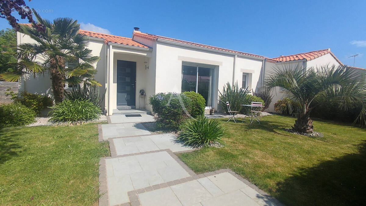 Maison à AIZENAY