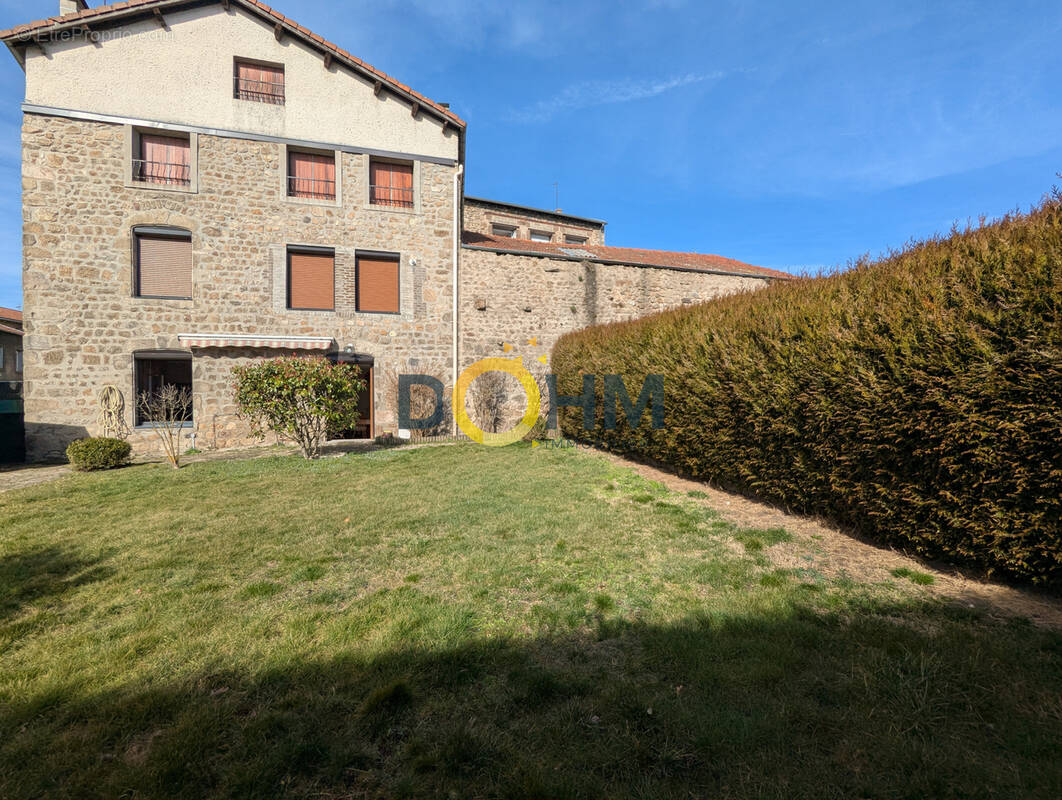Appartement à LA SEAUVE-SUR-SEMENE