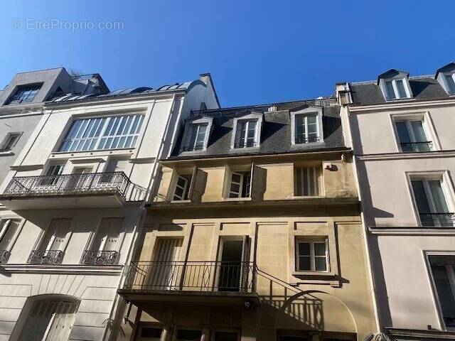 Maison à PARIS-16E