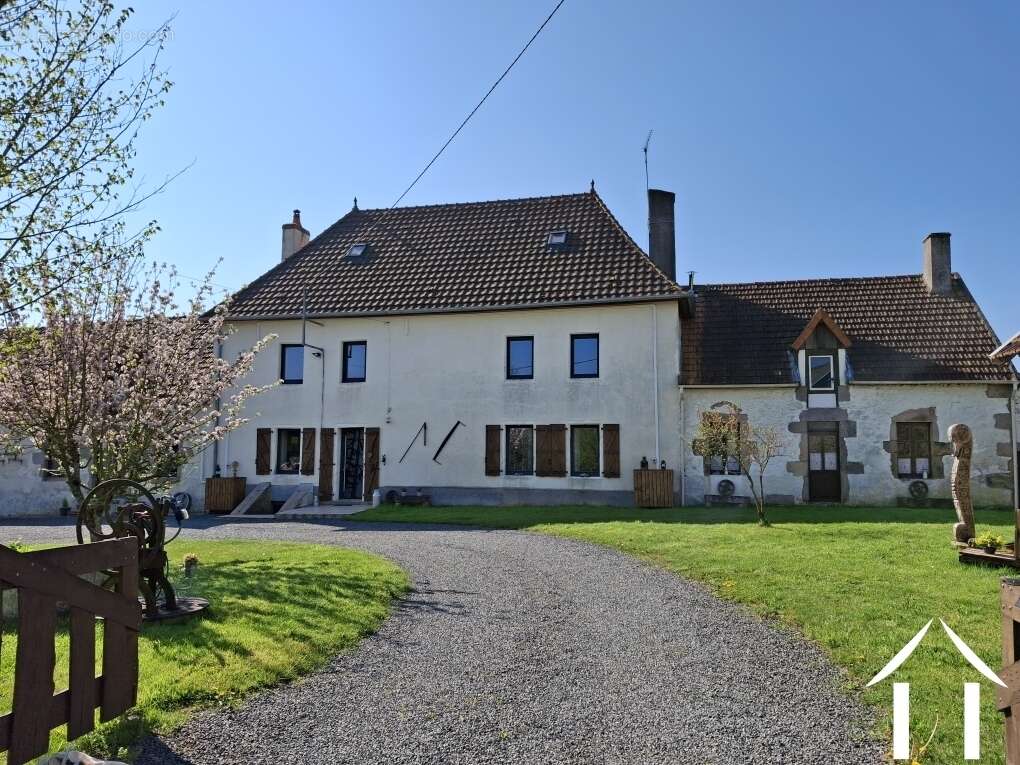 Maison à LA COMELLE