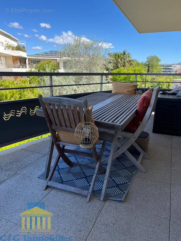 Appartement à MARSEILLE-8E