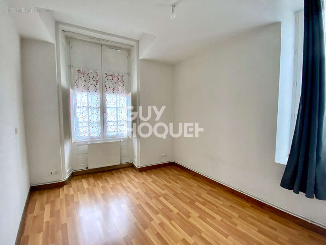 Appartement à FONTENAY-LE-COMTE