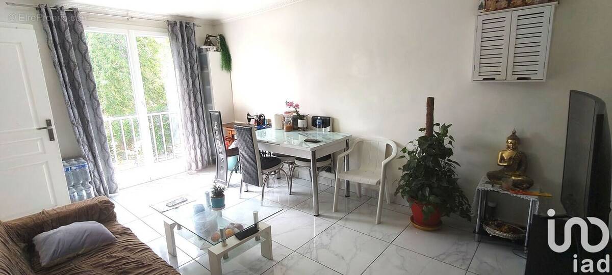 Photo 1 - Appartement à CHELLES