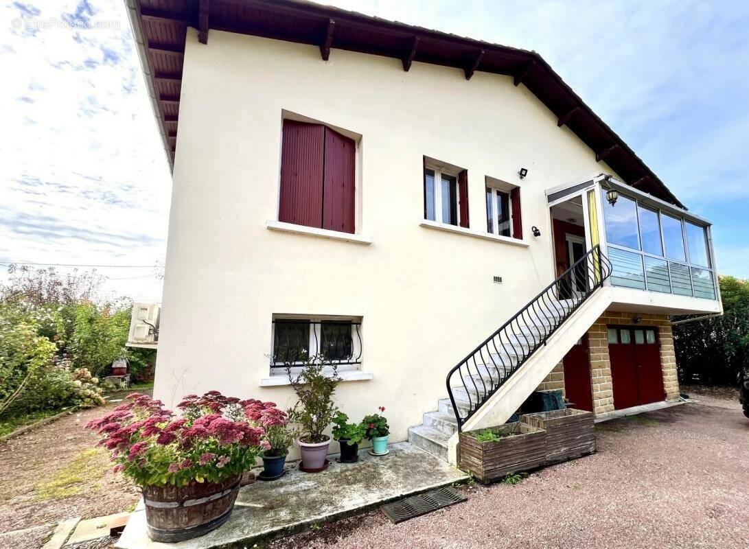 Maison à MOULEYDIER