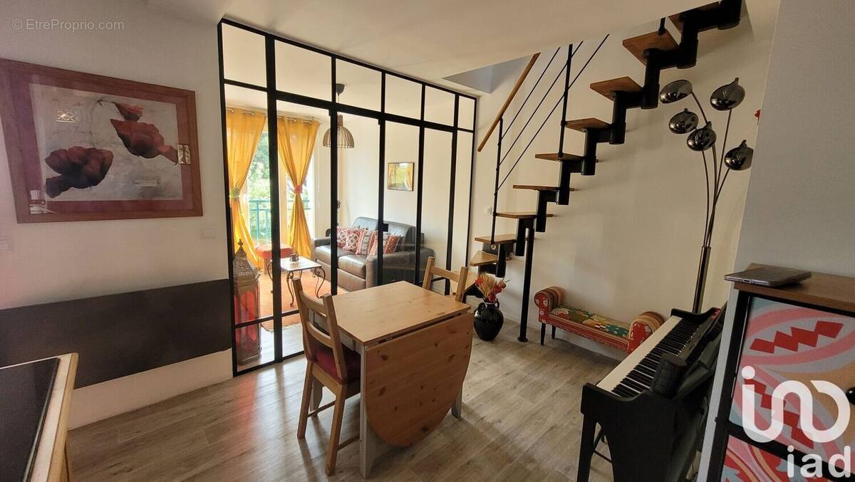 Photo 1 - Appartement à CHAMPAGNE-SUR-SEINE