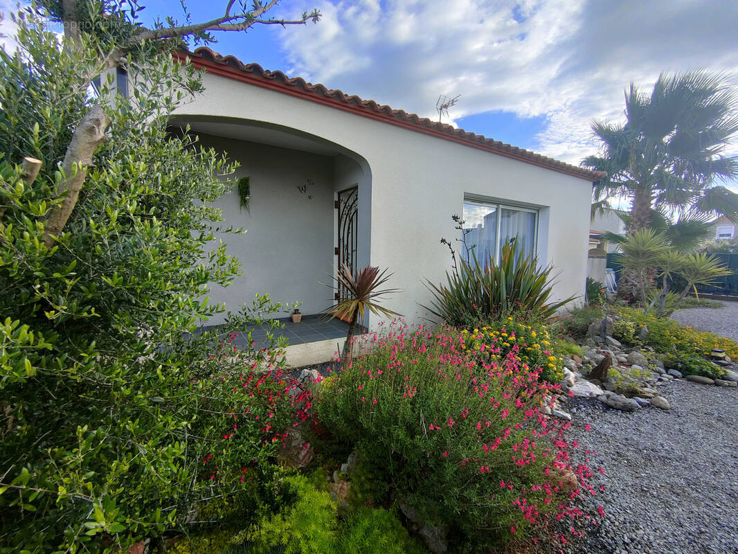 Maison à SAINT-HIPPOLYTE