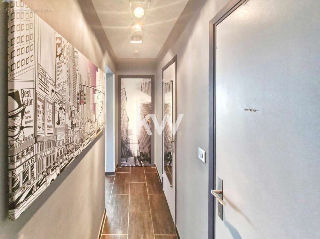 Appartement à MANDELIEU-LA-NAPOULE