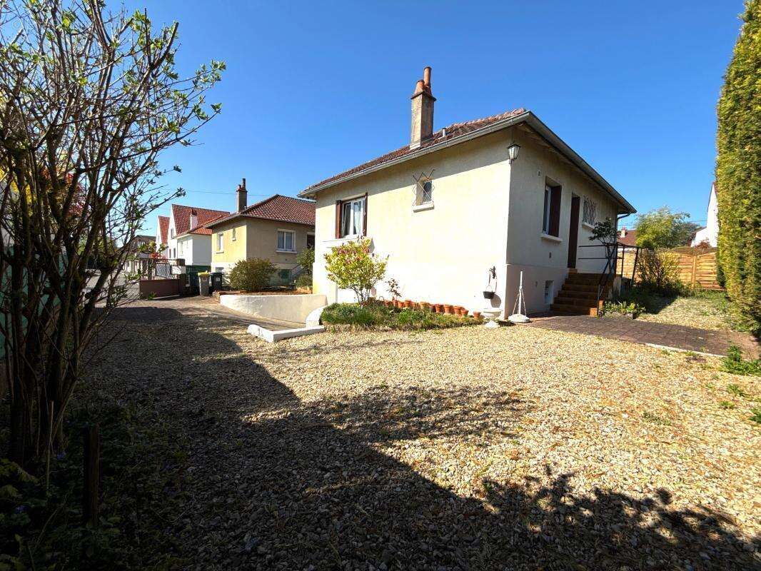 Maison à CHENOVE