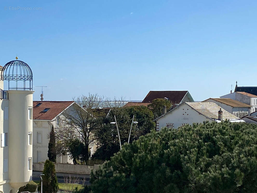 Appartement à VAUX-SUR-MER