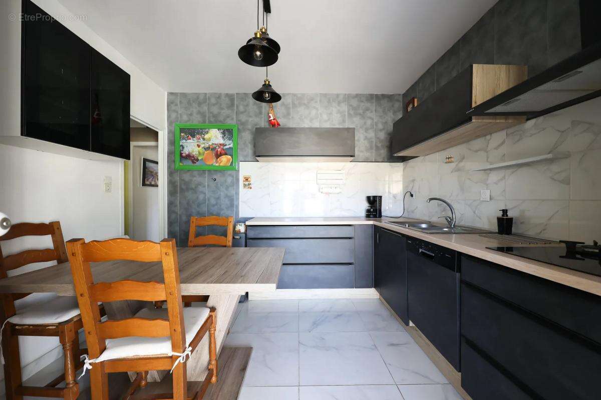 Maison à SAUVIAN