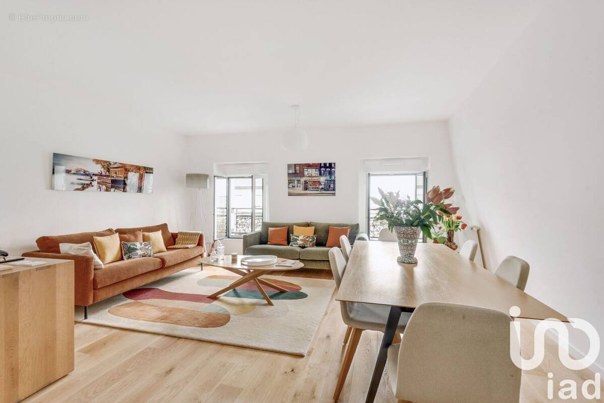 Photo 1 - Appartement à SURESNES