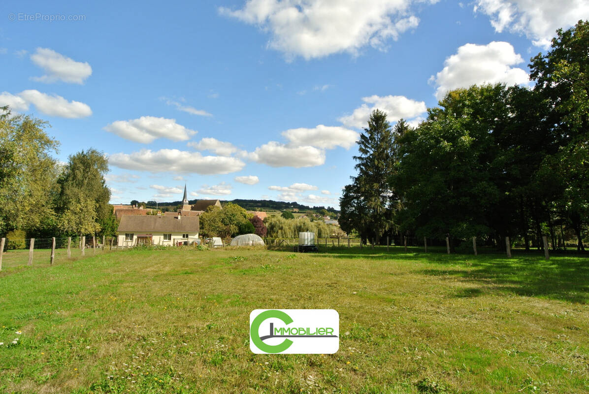 Terrain à VIBRAYE